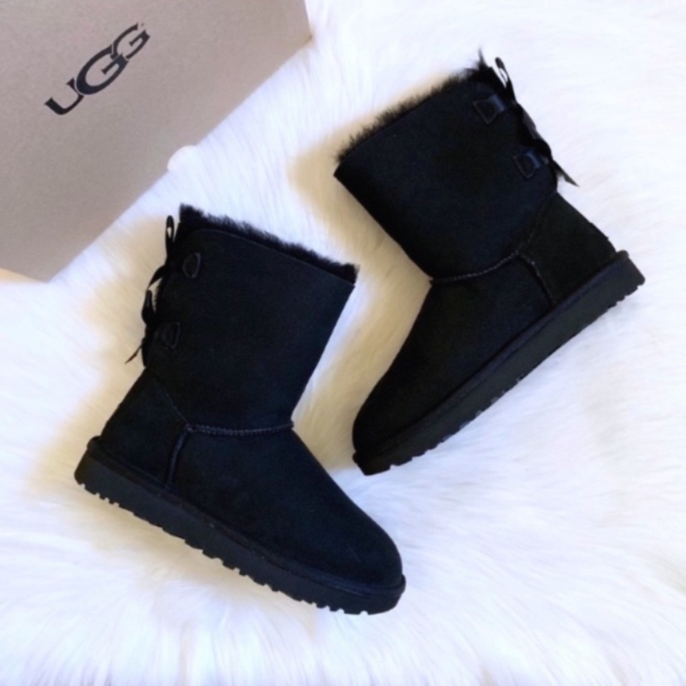 UGG Black Bailey Bow II Boots - Picture 2 of 8